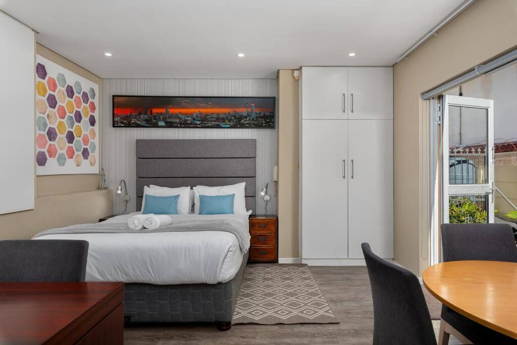 Mount Carmel - Secure, Cozy And Great Location Daire Cape Town Dış mekan fotoğraf